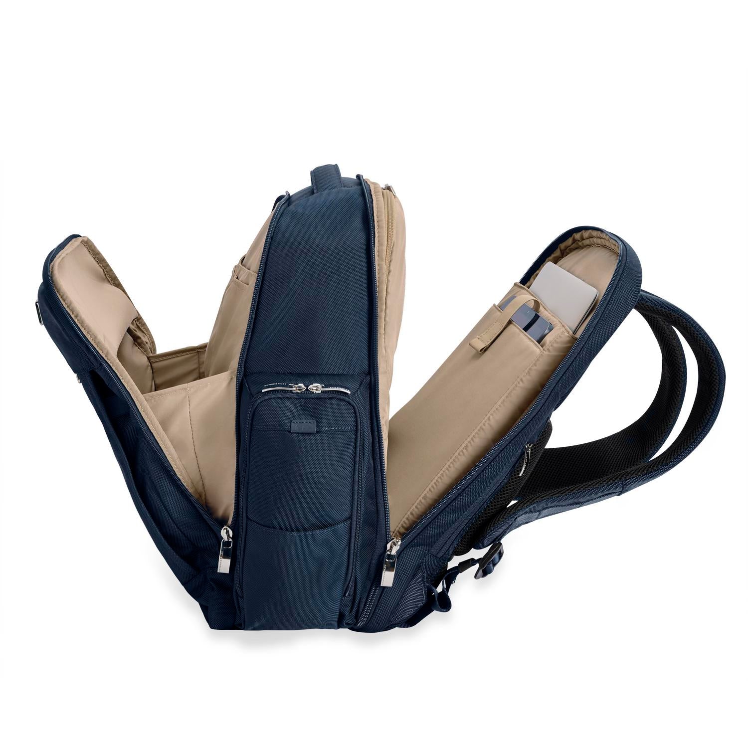 Briggs and Riley Traveler Backpack
