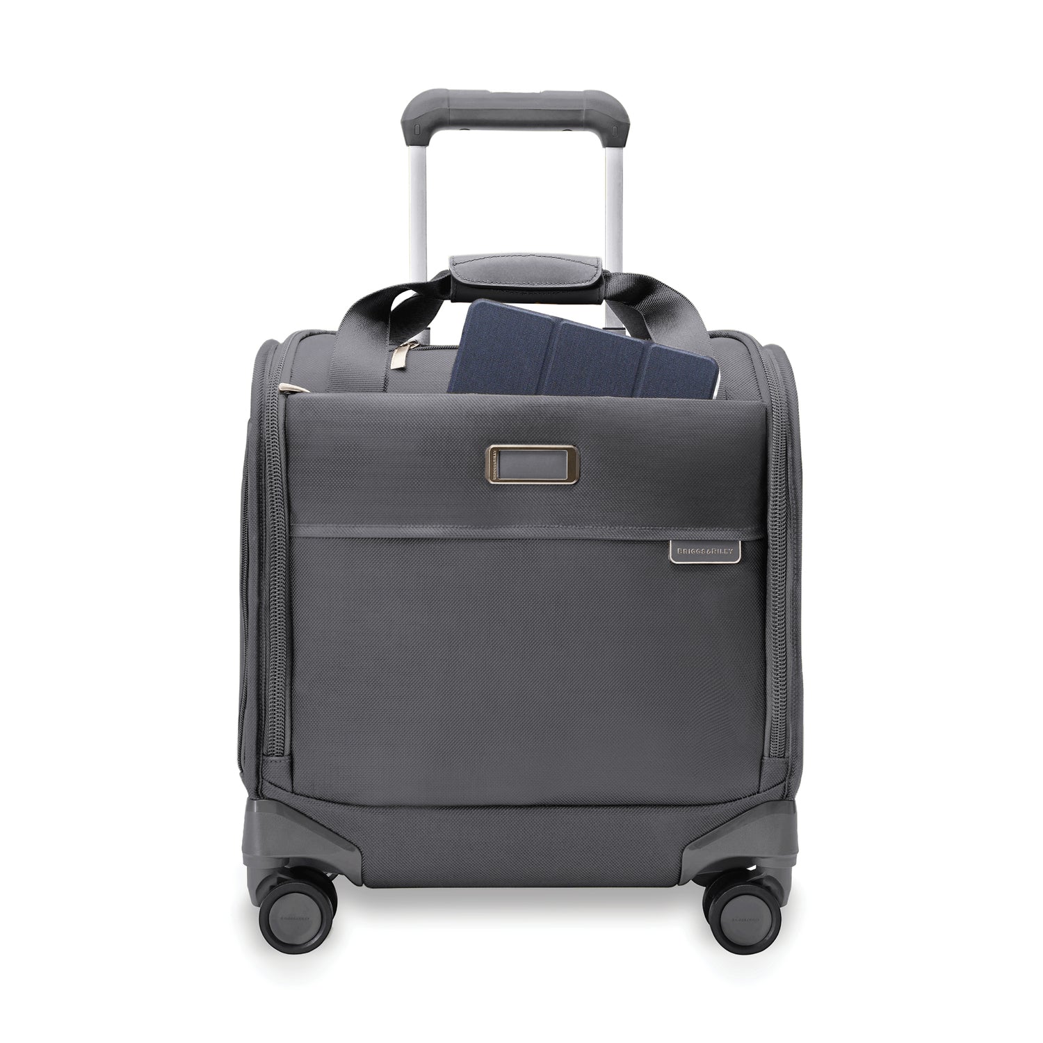 Briggs and Riley Baseline Cabin Spinner