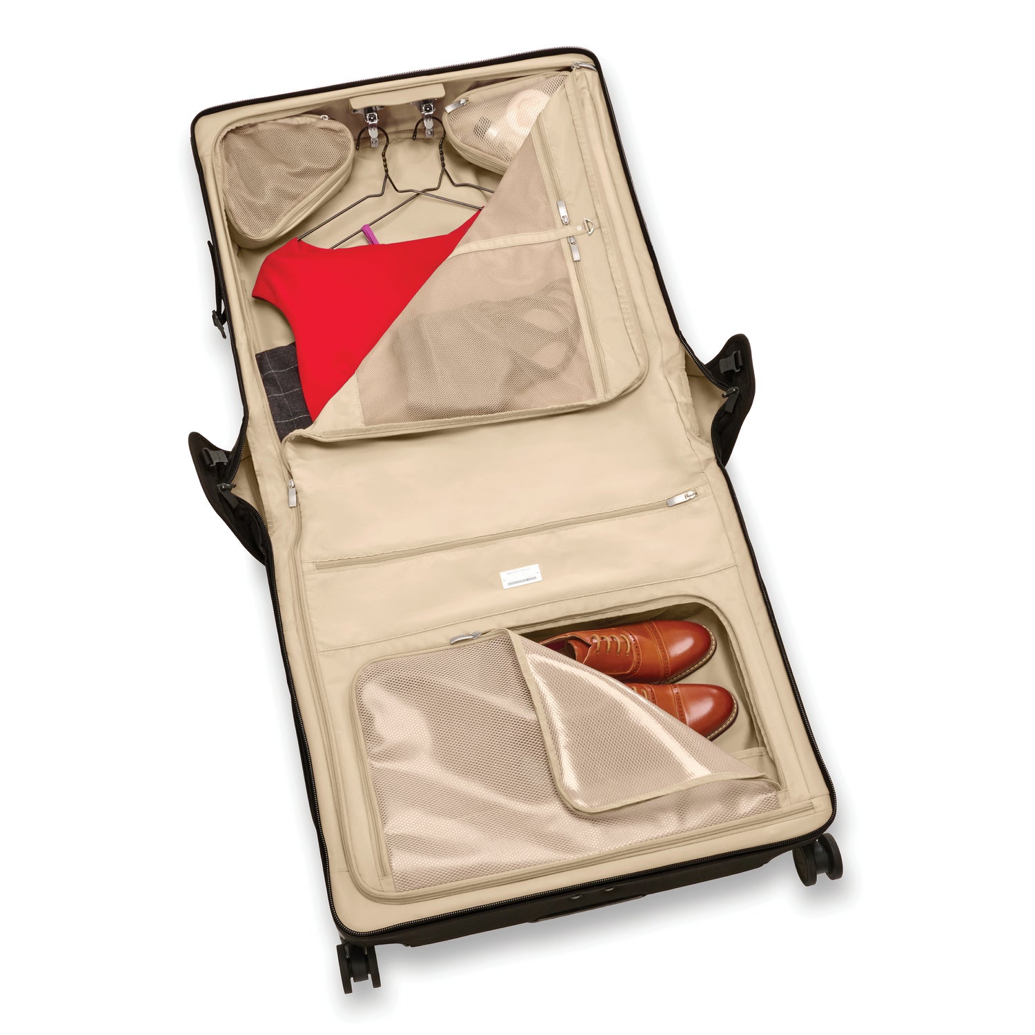 Briggs and Riley Deluxe Wardrobe Spinner Black Front Pocket