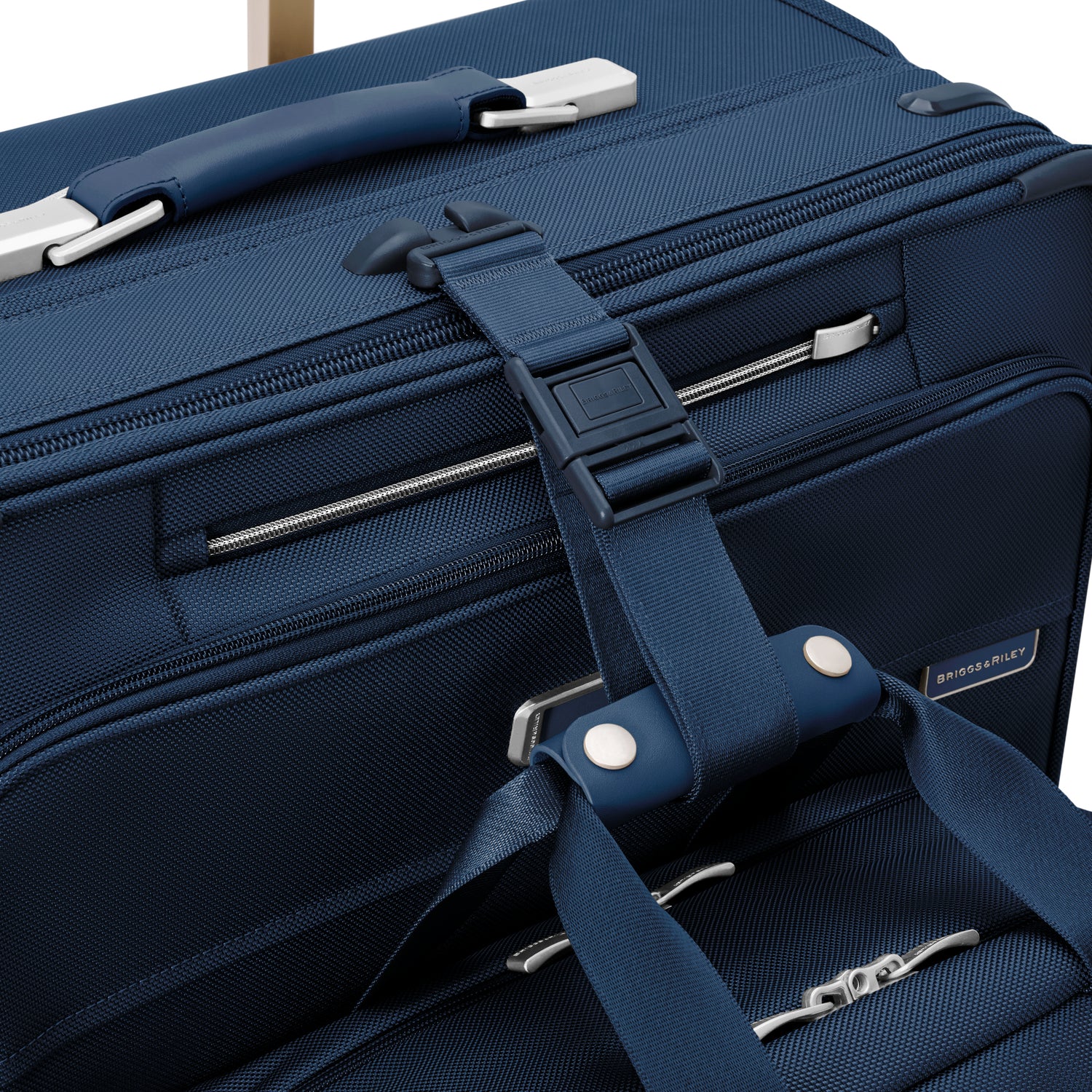 Briggs and Riley Deluxe Wardrobe Spinner Navy Smartlink Strap