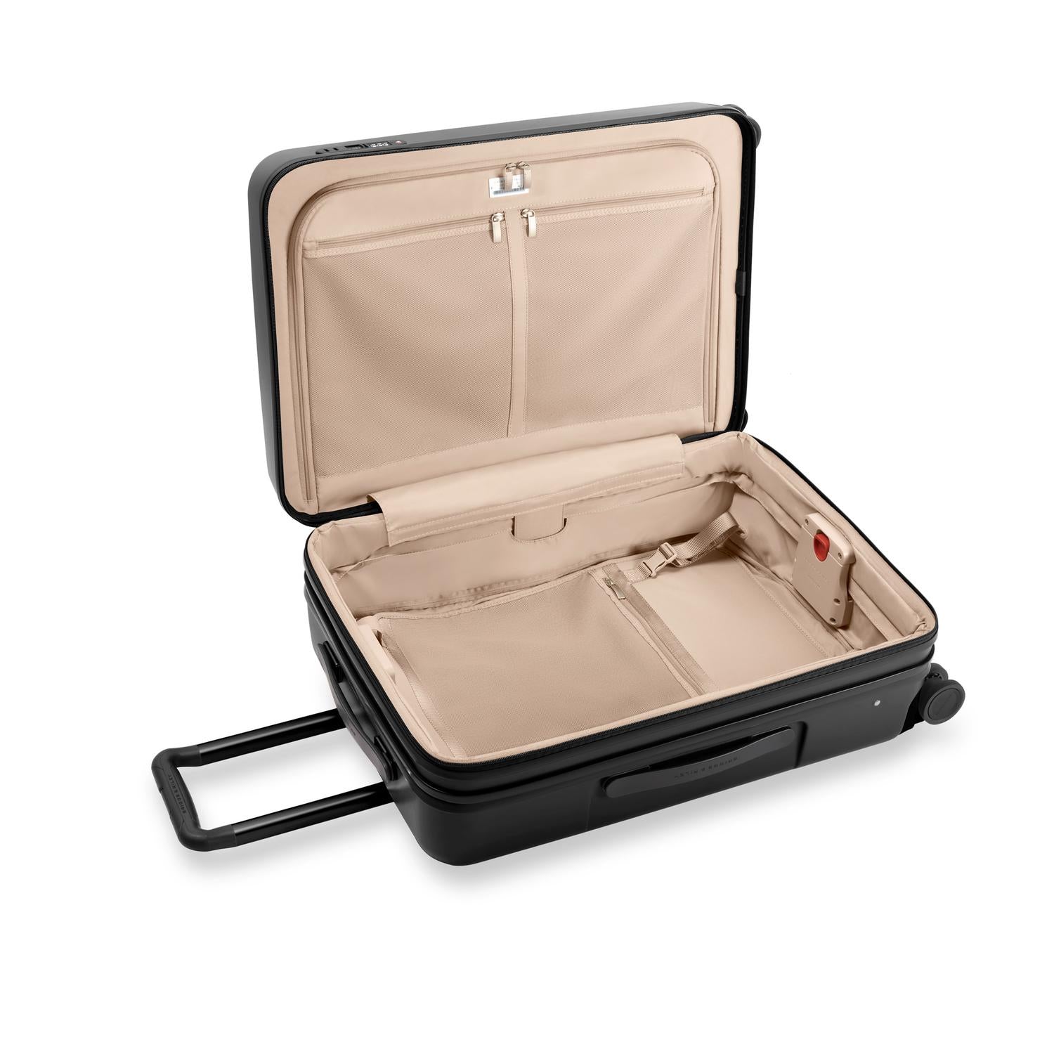 Medium Expandable Spinner in Black, Interior View