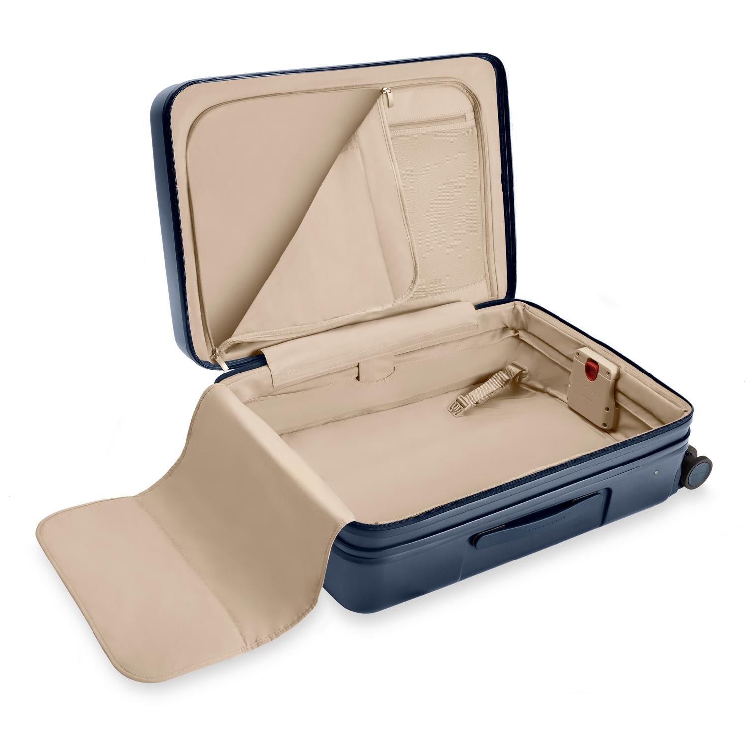Medium Expandable Spinner in Navy, Interior View