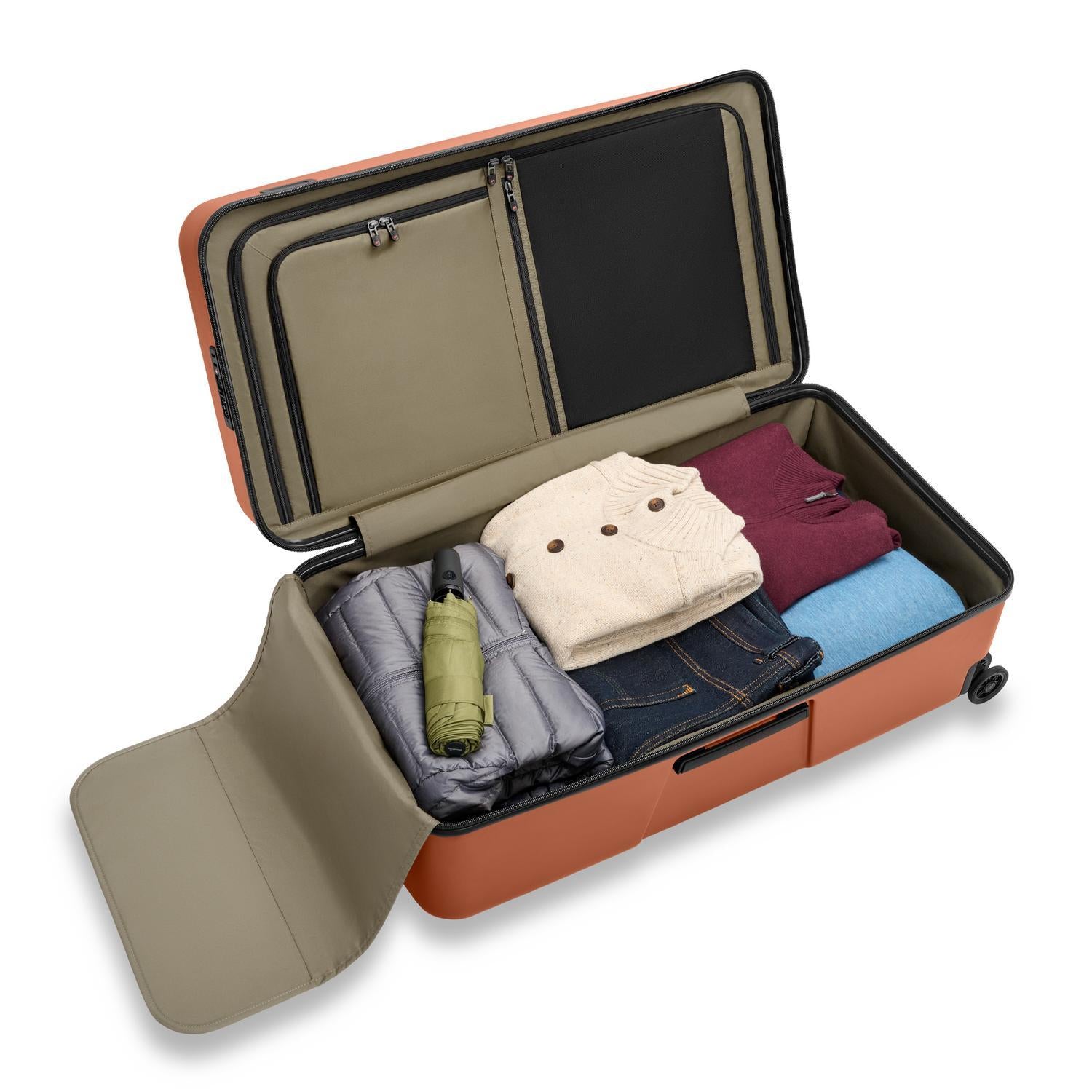 Extra Large 32“ Hardside Trunk Spinner