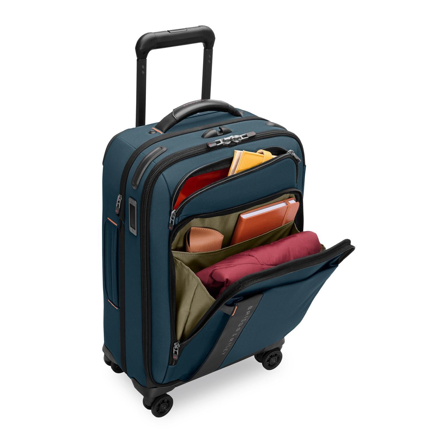 ZDX Essential 22" Carry-On Expandable Spinner