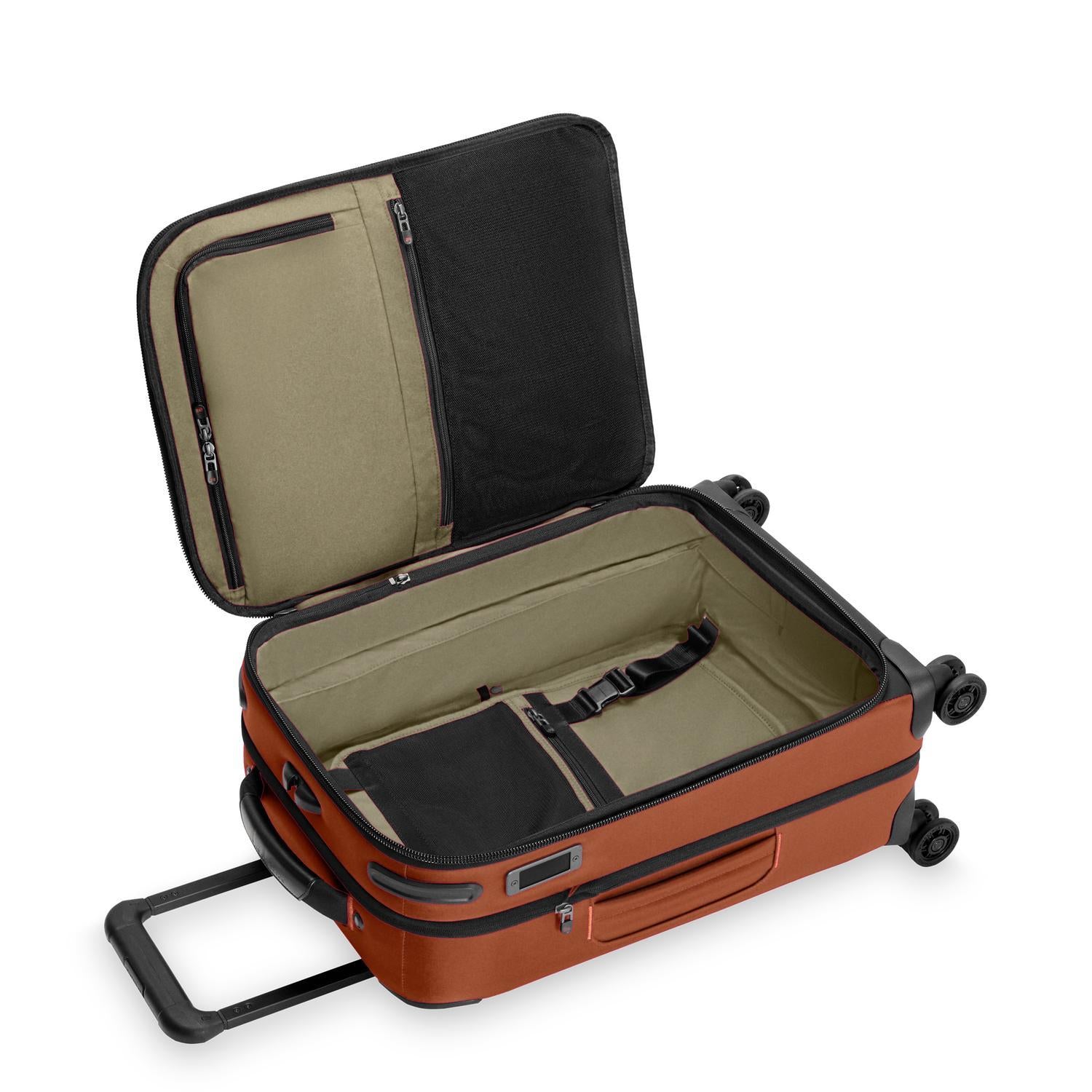 ZDX Essential 22" Carry-On Expandable Spinner