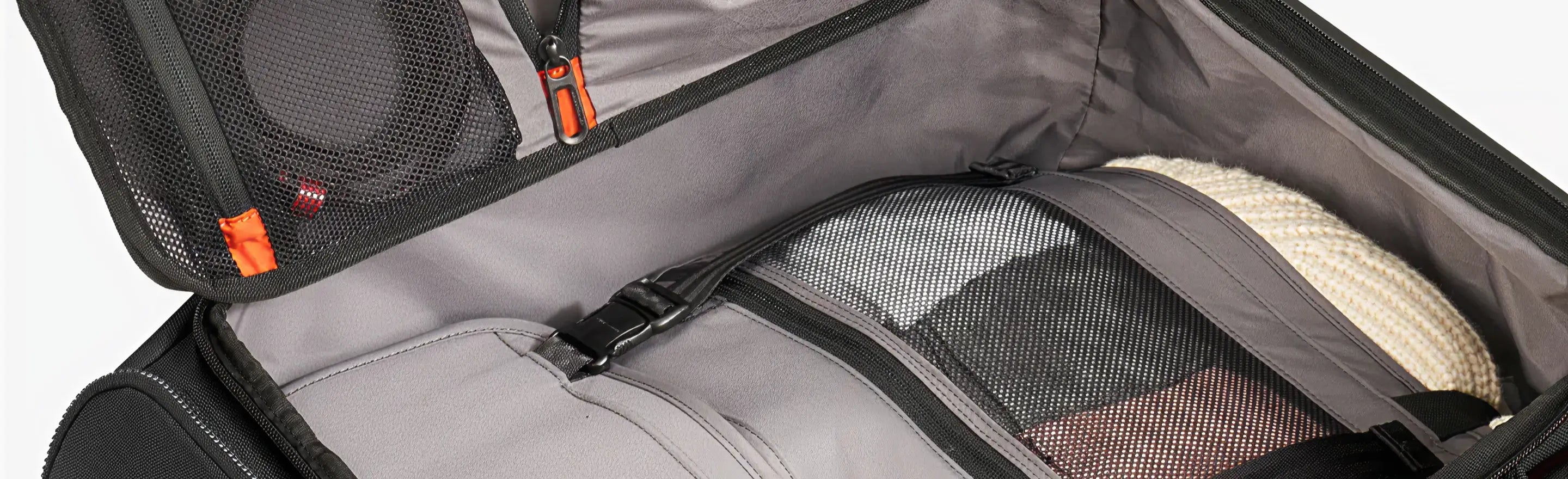 Luxury Meets Minimalism: A Buying Guide for the r/OneBag Traveler