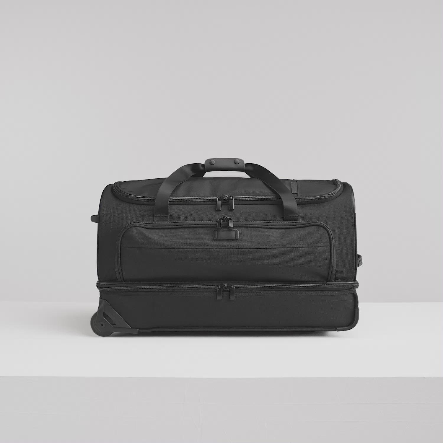 Briggs and Riley Medium Two-Wheel Duffle Black Open