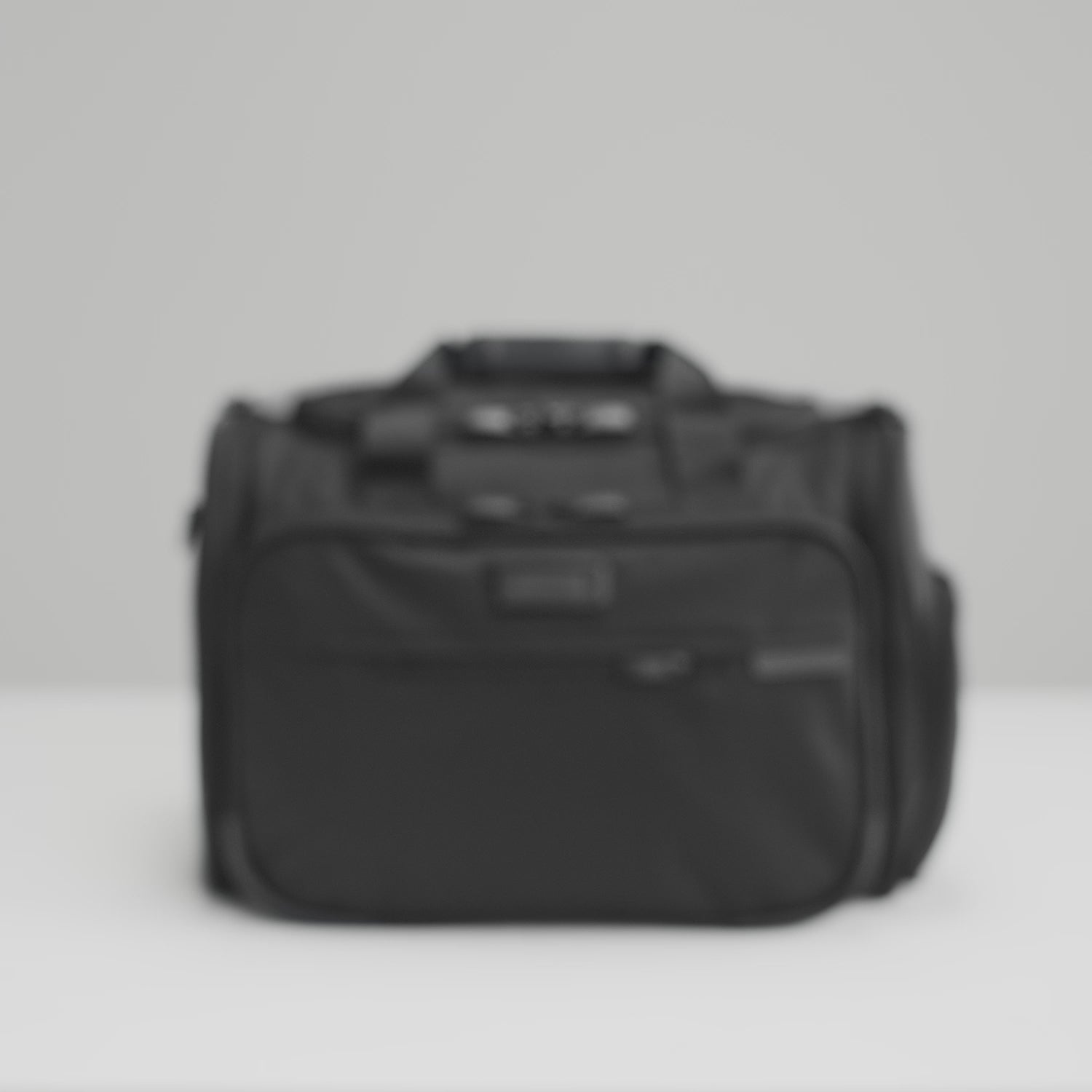 Briggs and Riley Underseat Duffle Olive Packing Video