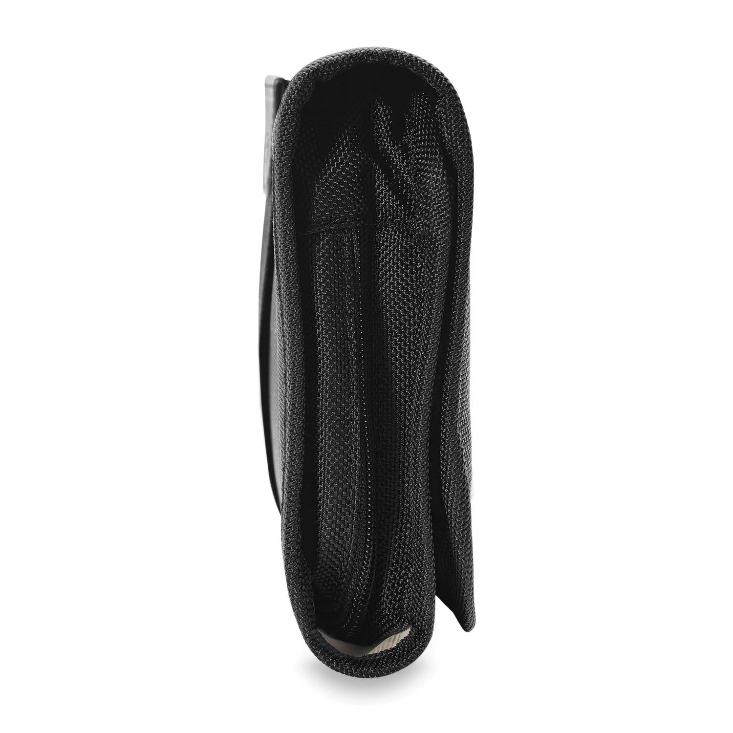 Briggs and Riley Slim Hangable Kit Black Side View