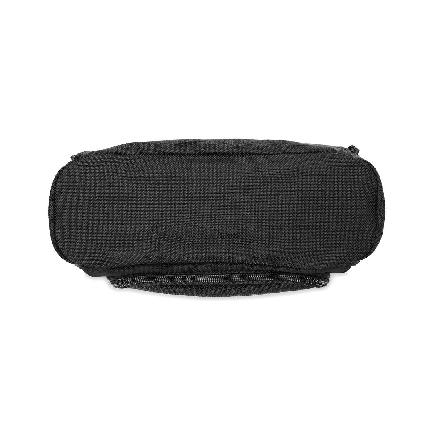 Briggs and Riley Deluxe Hangable Kit Black Bottom View