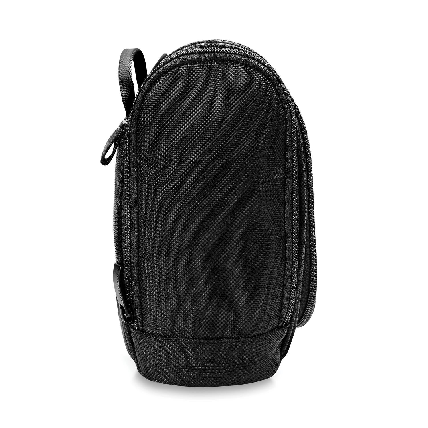 Briggs and Riley Deluxe Hangable Kit Black Side View