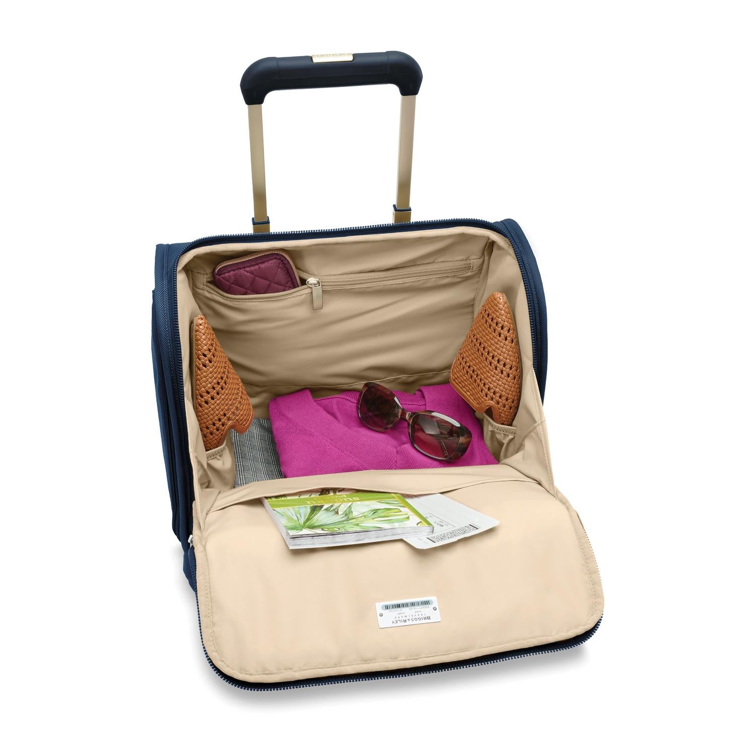 Briggs and Riley Baseline Cabin Spinner Navy Open