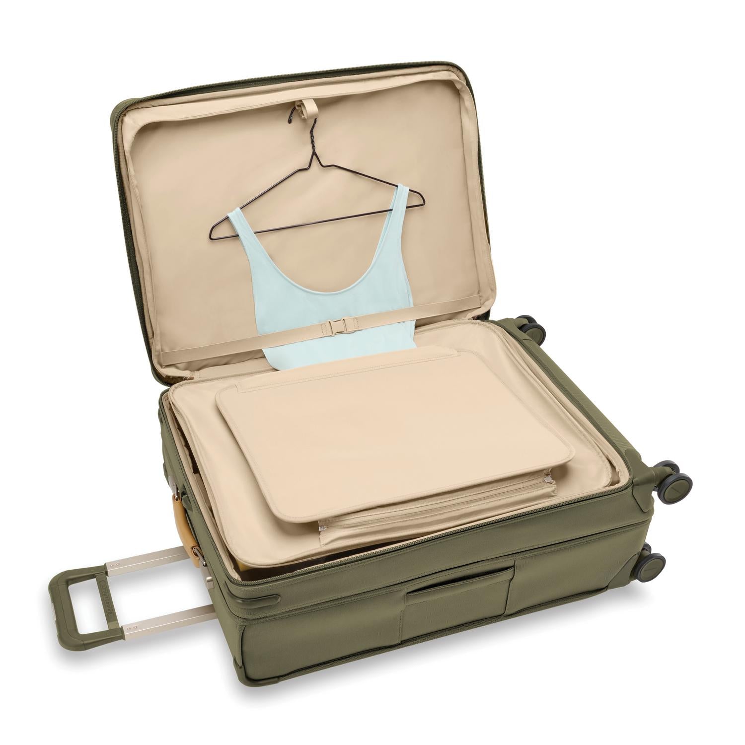 Briggs and Riley Large Expandable Spinner Olive Tri-Fold Garment Folder